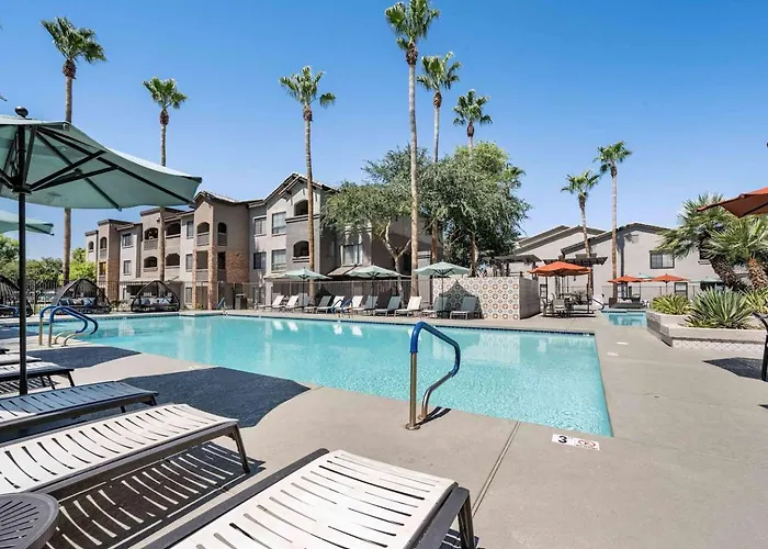 Boulevard Quiet Modern 2br Pickleball Pool Parking Gym 03 * Chandler
